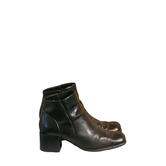 Women Vintage Leather Black Chunky Heel Ankle Boots By Croft and Barrow Size 10M - Picture 6 of 9